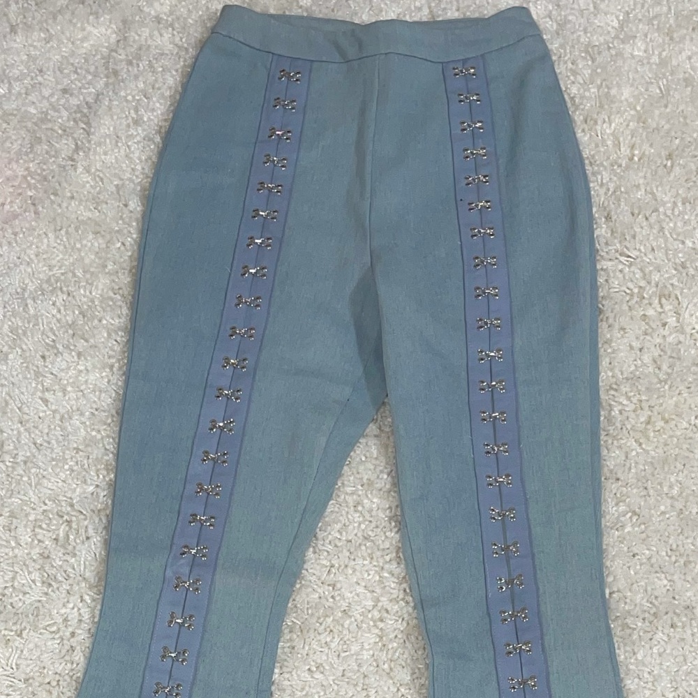 REHAB High Rise Grommet Accent Flare Jeans Sz Small